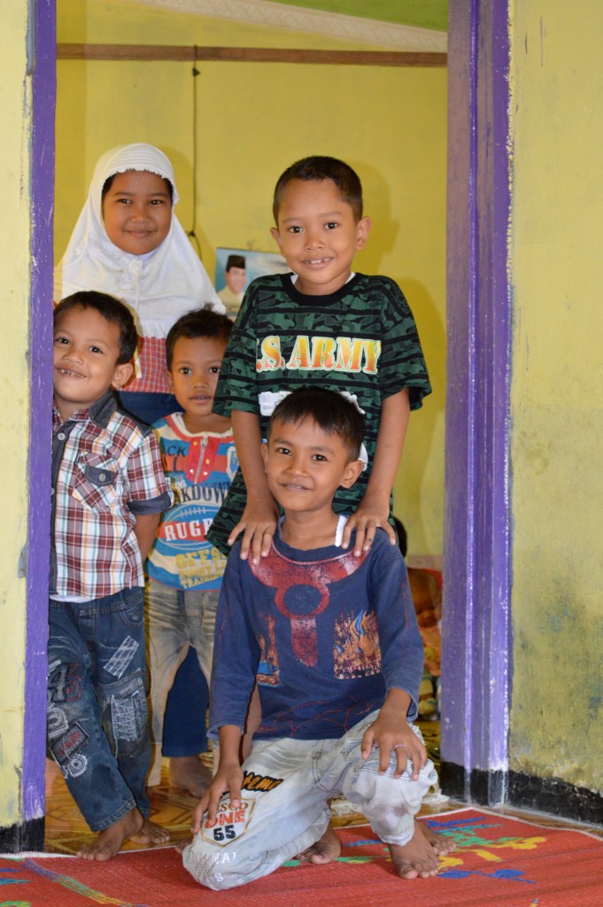 Meeting Koto Sebelimbing children in Sumatra, Indonesia